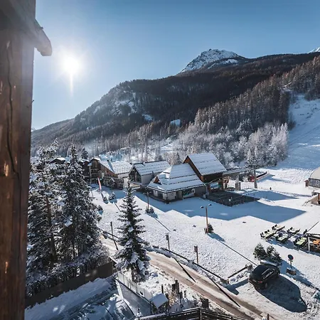 Grand & Nuxe Serre Chevalier 4* Saint-Chaffrey